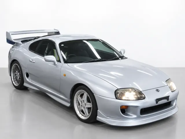 Toyota Supra 1993, auction grade 4