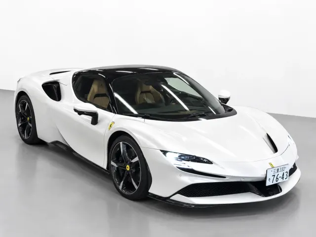 Ferrari SF90 Spider 2024, auction grade 5