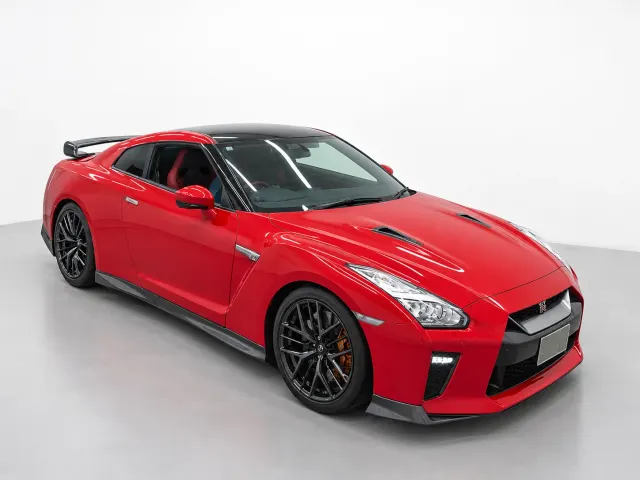 Nissan GT-R 2019, auction grade 4.5
