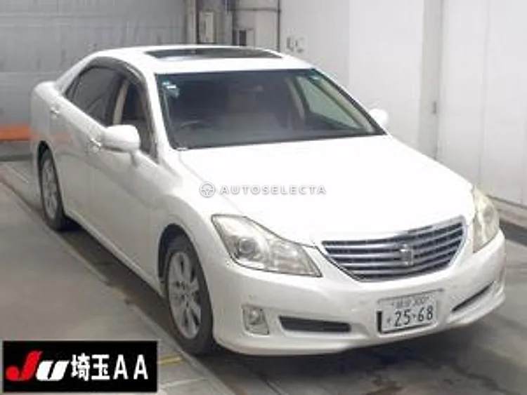 Toyota Crown 2008, photo 1 of 1