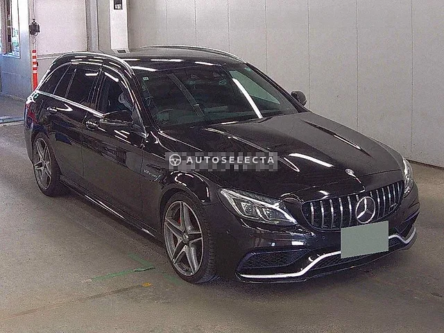 Mercedes-AMG C-Class 2015, auction grade 4.5