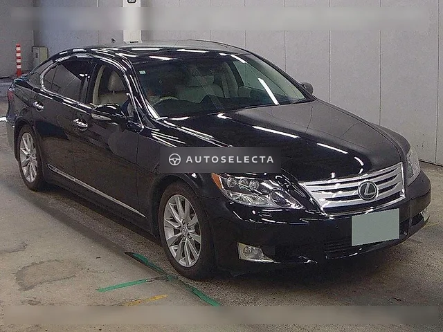 Lexus LS 2011, auction grade 4