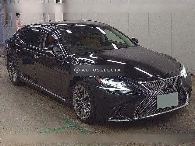 Lexus LS 2017, auction grade 4