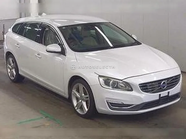 Volvo V60 2016, auction grade 4.5