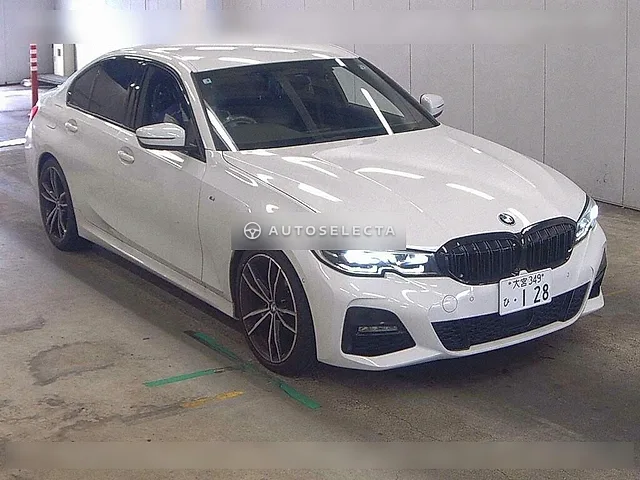 BMW 3 Series 2019, auction grade 4.5