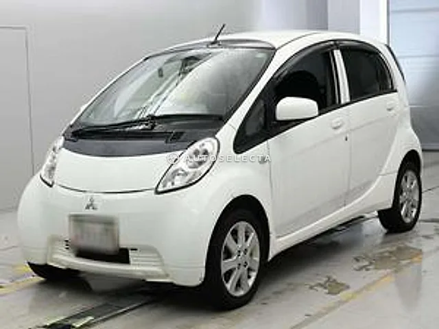 Mitsubishi i-MiEV 2011, auction grade 3.5