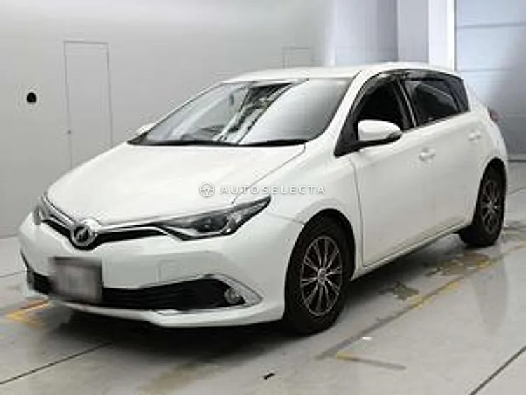 Toyota Auris 2015, photo 1 of 1
