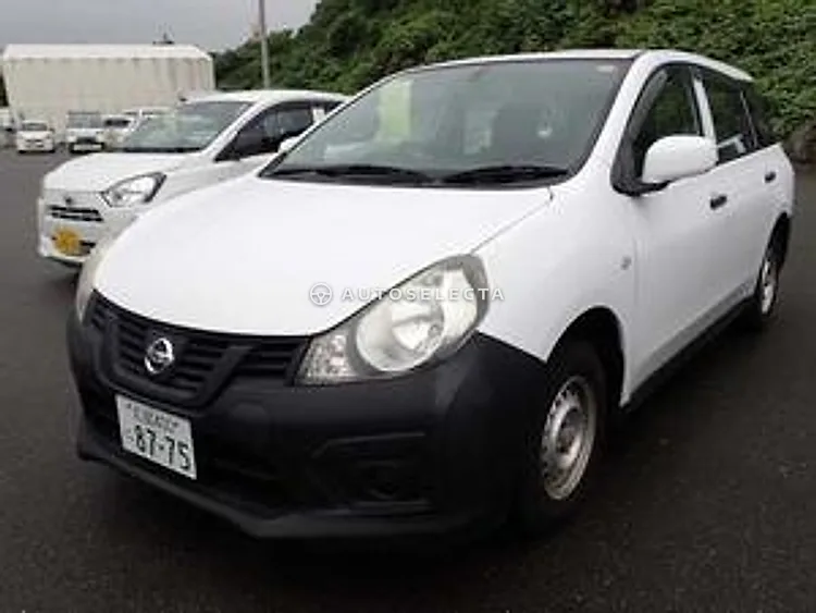 Nissan NV150 AD 2017, photo 1 of 1