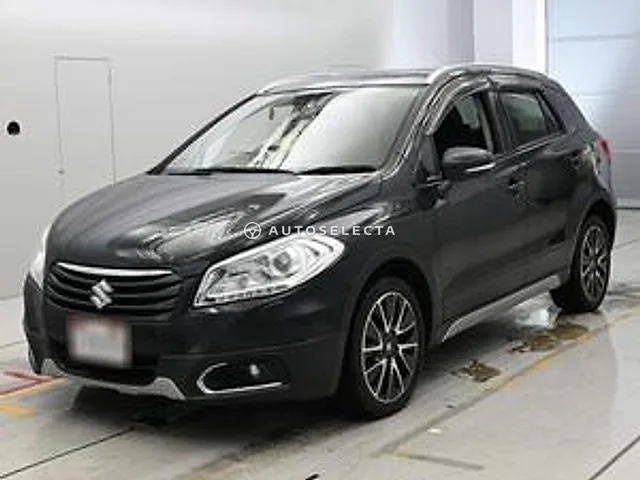 Suzuki SX4 S-Cross 2015, auction grade 4.5