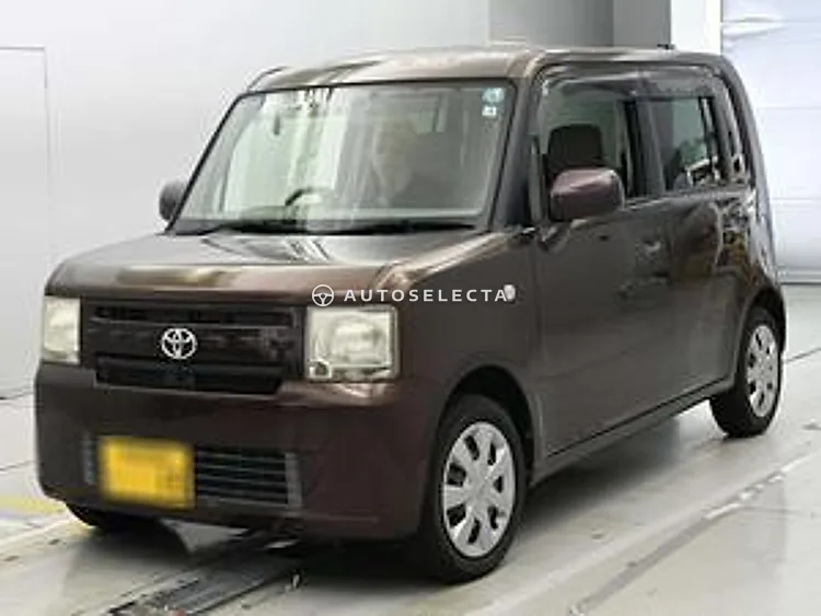 Toyota Pixis Space 2012, photo 1 of 1