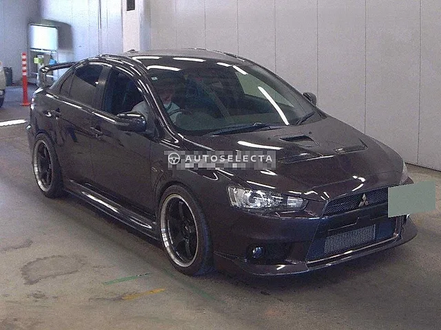 Mitsubishi Lancer Evolution 2015, auction grade 4