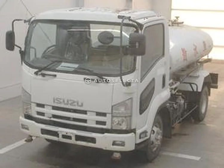 Isuzu Forward 2011, photo 1 of 1