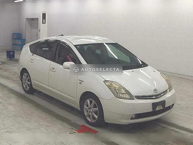 Toyota Prius 2009, auction grade R