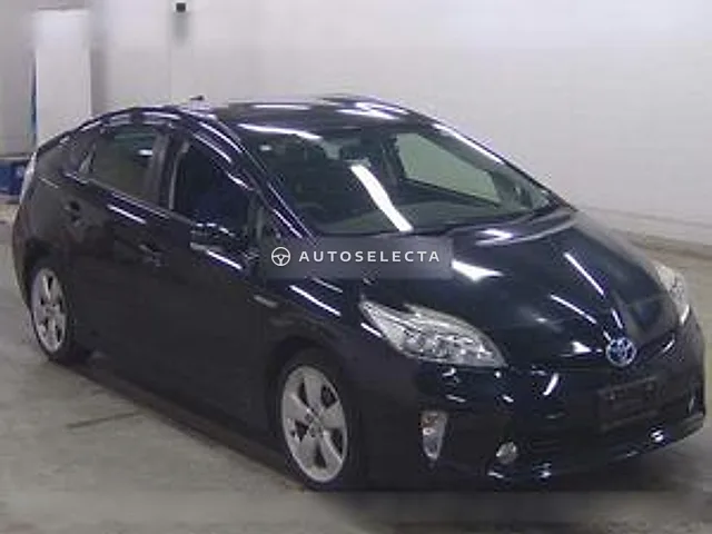 Toyota Prius 2015, auction grade R