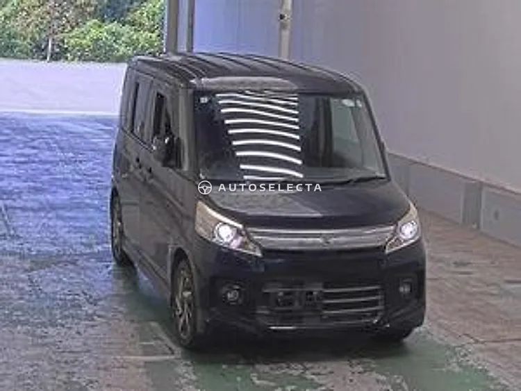 Suzuki Spacia Custom 2013, photo 1 of 1
