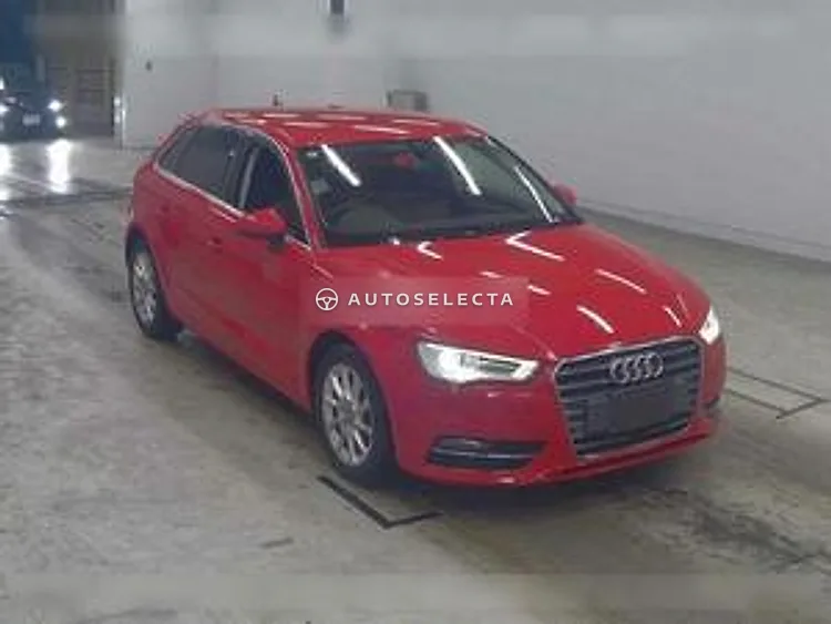 Audi A3 2015, photo 1 of 6