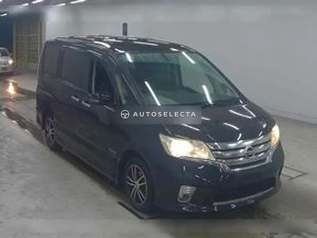 Nissan Serena 2013, auction grade 3.5