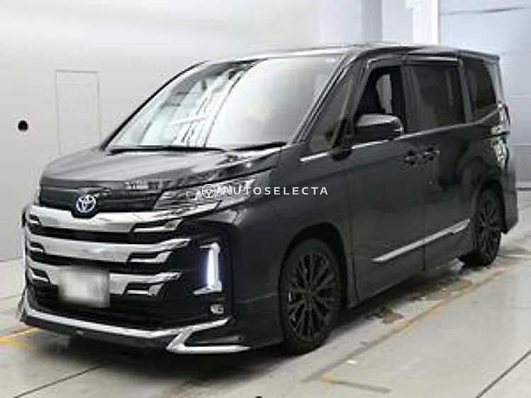 Toyota Noah 2023, photo 1 of 1