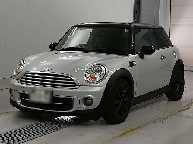 MINI 2011, auction grade 4.5