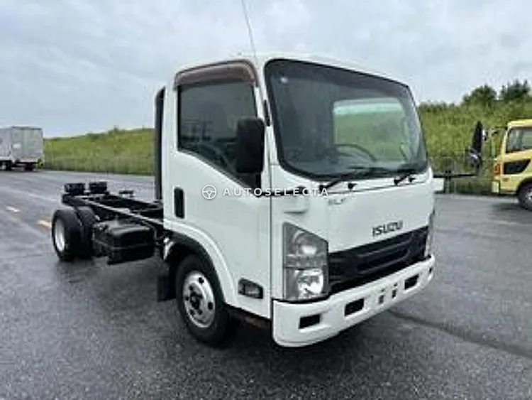 Isuzu ELF 2016, photo 1 of 1