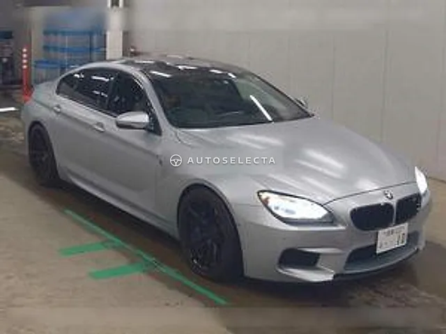 BMW M6 2013, auction grade 4.5