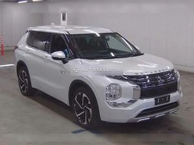 Mitsubishi Outlander PHEV 2022, auction grade 4