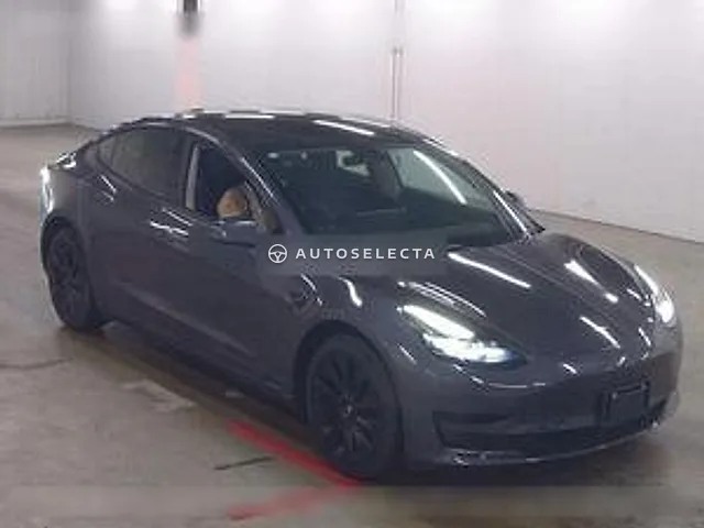 Tesla Model 3 2023, auction grade 3.5