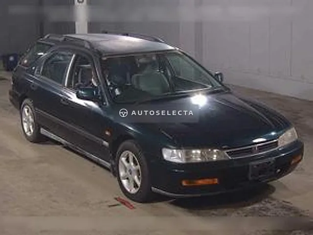 Honda Accord Wagon 1996, auction grade 3