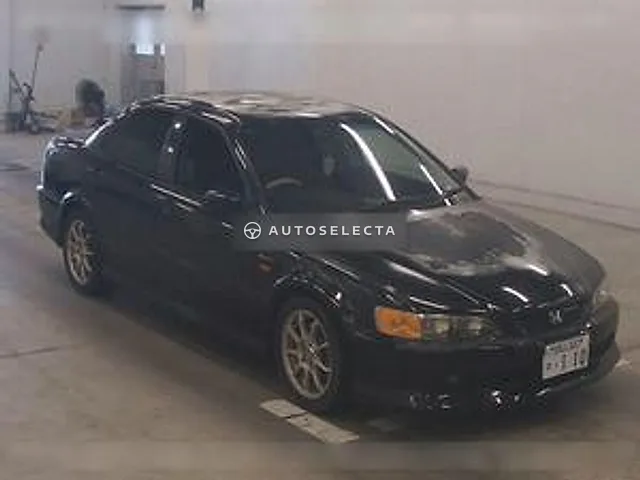 Honda Accord 2000, auction grade R