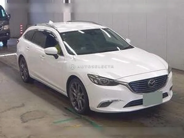 Mazda Atenza Wagon 2017, auction grade 3.5