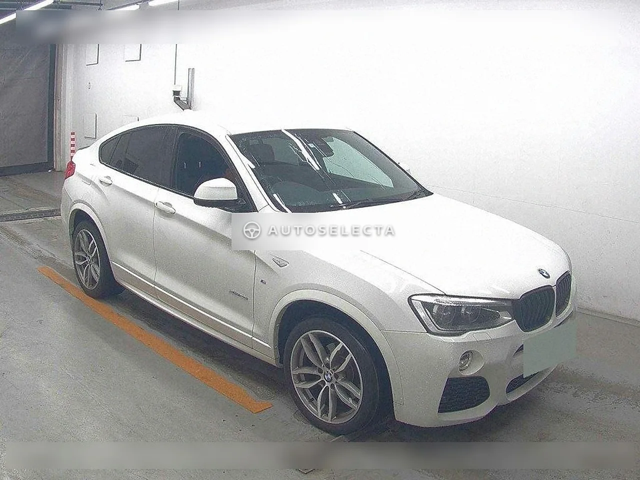 BMW X4 2014, photo 1 of 6