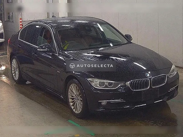 BMW 3 Series 2014, auction grade 4