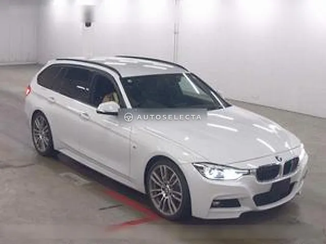 BMW 3 Series 2017, auction grade 4.5