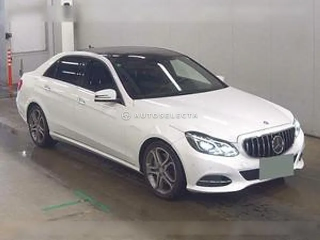 Mercedes-Benz E-Class 2013, auction grade 4.5