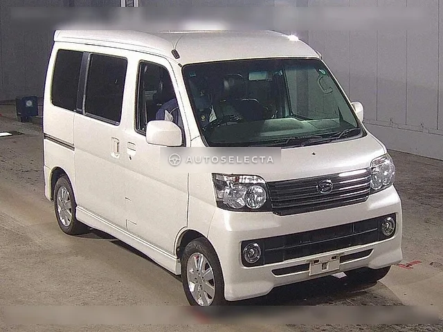 Daihatsu Atrai Wagon 2017, auction grade 4