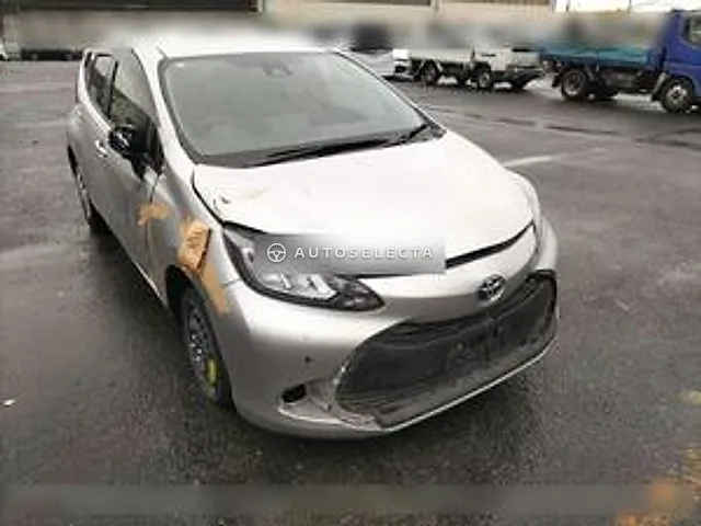 Toyota Aqua 2024