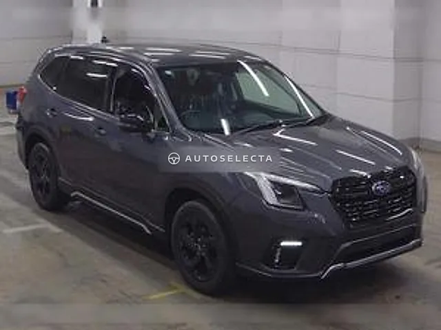 Subaru Forester 2023, auction grade R