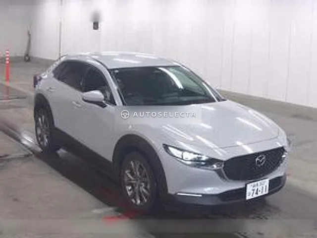 Mazda CX-30 2023, auction grade 4