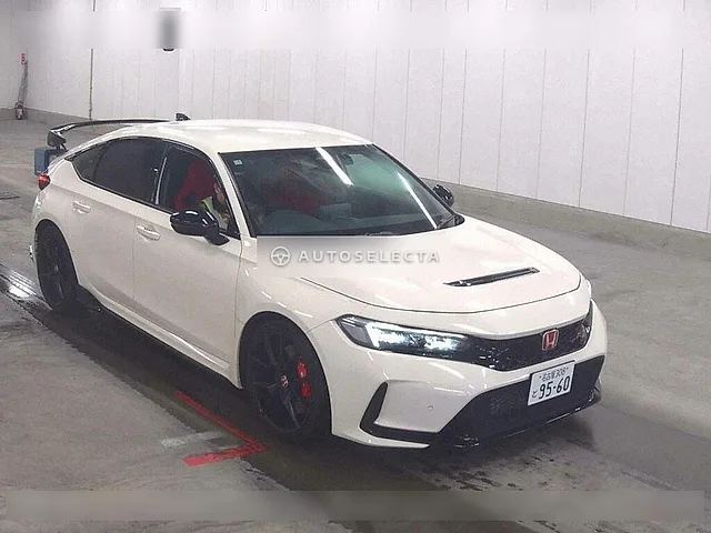 Honda Civic Type R 2025, auction grade 5