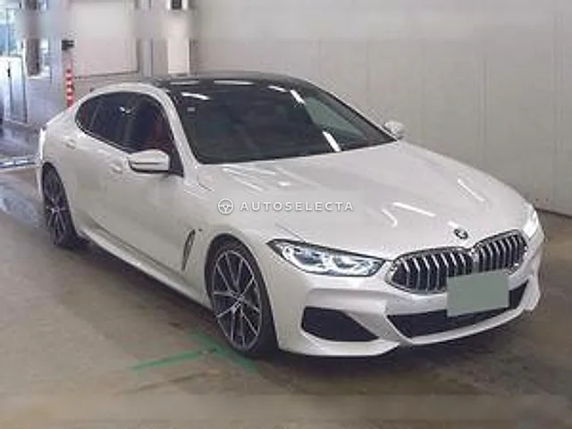 BMW 8 Series 2019, auction grade 5