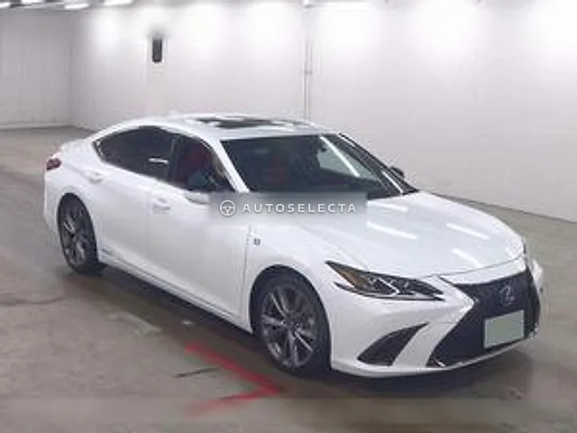 Lexus ES 2019, auction grade 3.5
