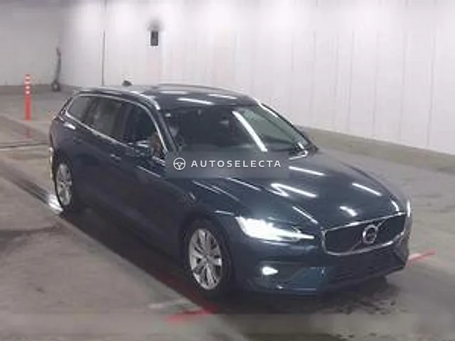 Volvo V60 2021, auction grade 4