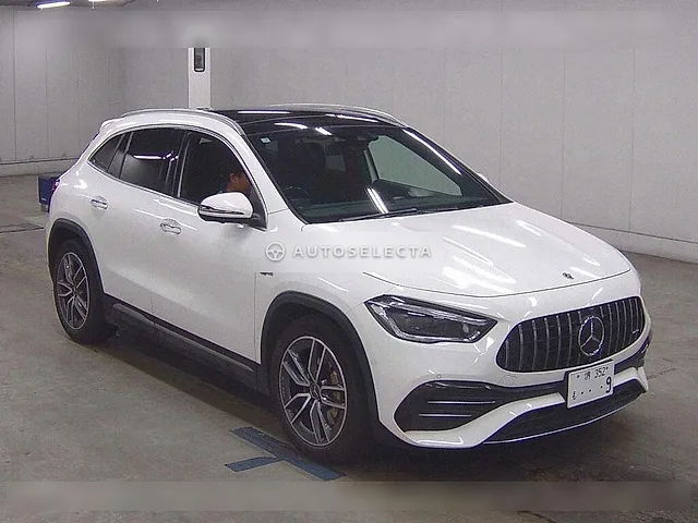 Mercedes-AMG GLA-Class 2021, auction grade 4.5