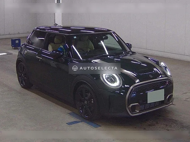 MINI 2022, auction grade 4.5