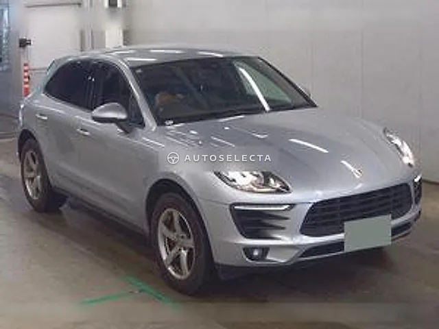 Porsche Macan 2018, auction grade 4.5