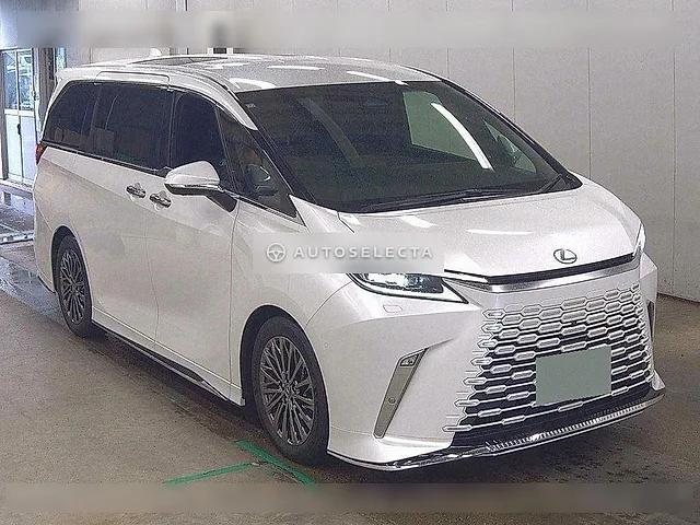 Lexus LM 2024, auction grade 5