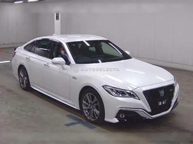 Toyota Crown Hybrid 2021, auction grade R
