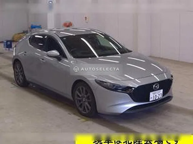 Mazda MAZDA3 Fastback 2022, auction grade 4.5