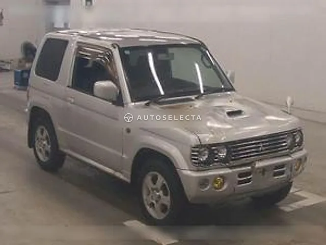 Mitsubishi Pajero Mini 2001