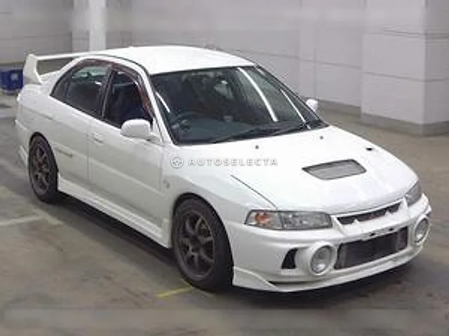 Mitsubishi Lancer 1996, auction grade R